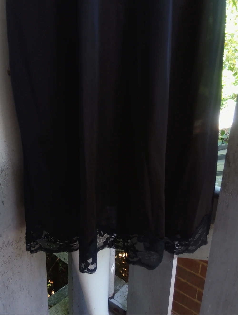 Vintage Black Lace Feminine dark romance babydoll Slip Chemise nightgown - Picture 7 of 8